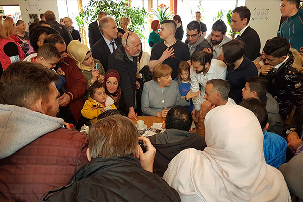 Angela Merkel zu Besuch im Nachbarschaftszentrum Grünhufe
