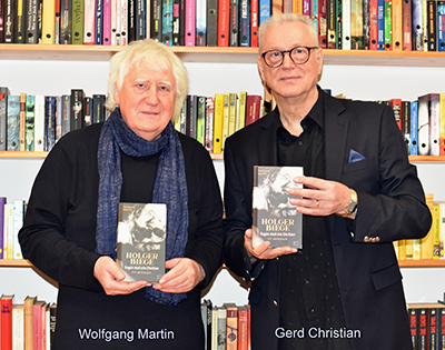 Buchautor Wolfgang Martin und Sänger Gerd Christian,Bruder von Holger Biege